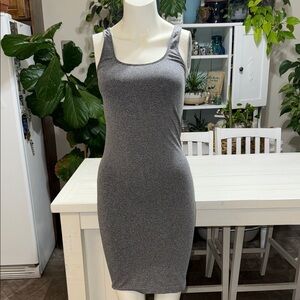 Babaton size M Gray Sleeveless Bodycon Dress